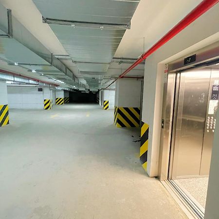 Sunlight Luxe Apartment 斯科普里 外观 照片
