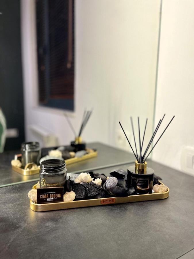 Sunlight Luxe Apartment 斯科普里 外观 照片