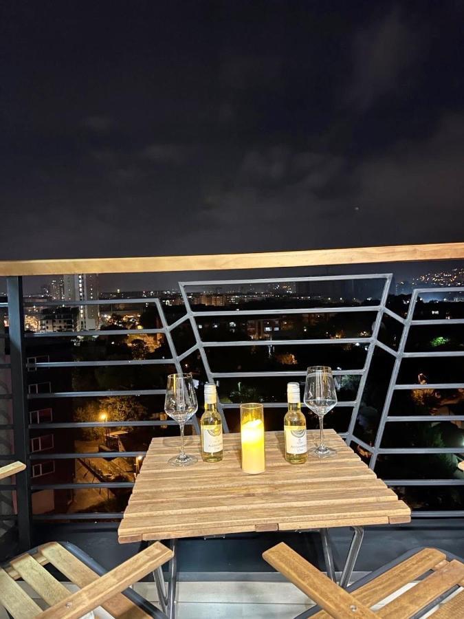 Sunlight Luxe Apartment 斯科普里 外观 照片
