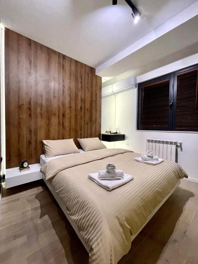 Sunlight Luxe Apartment 斯科普里 外观 照片